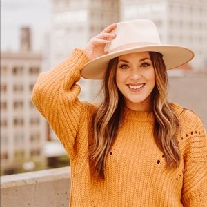 Meet your Posher, Kourtney